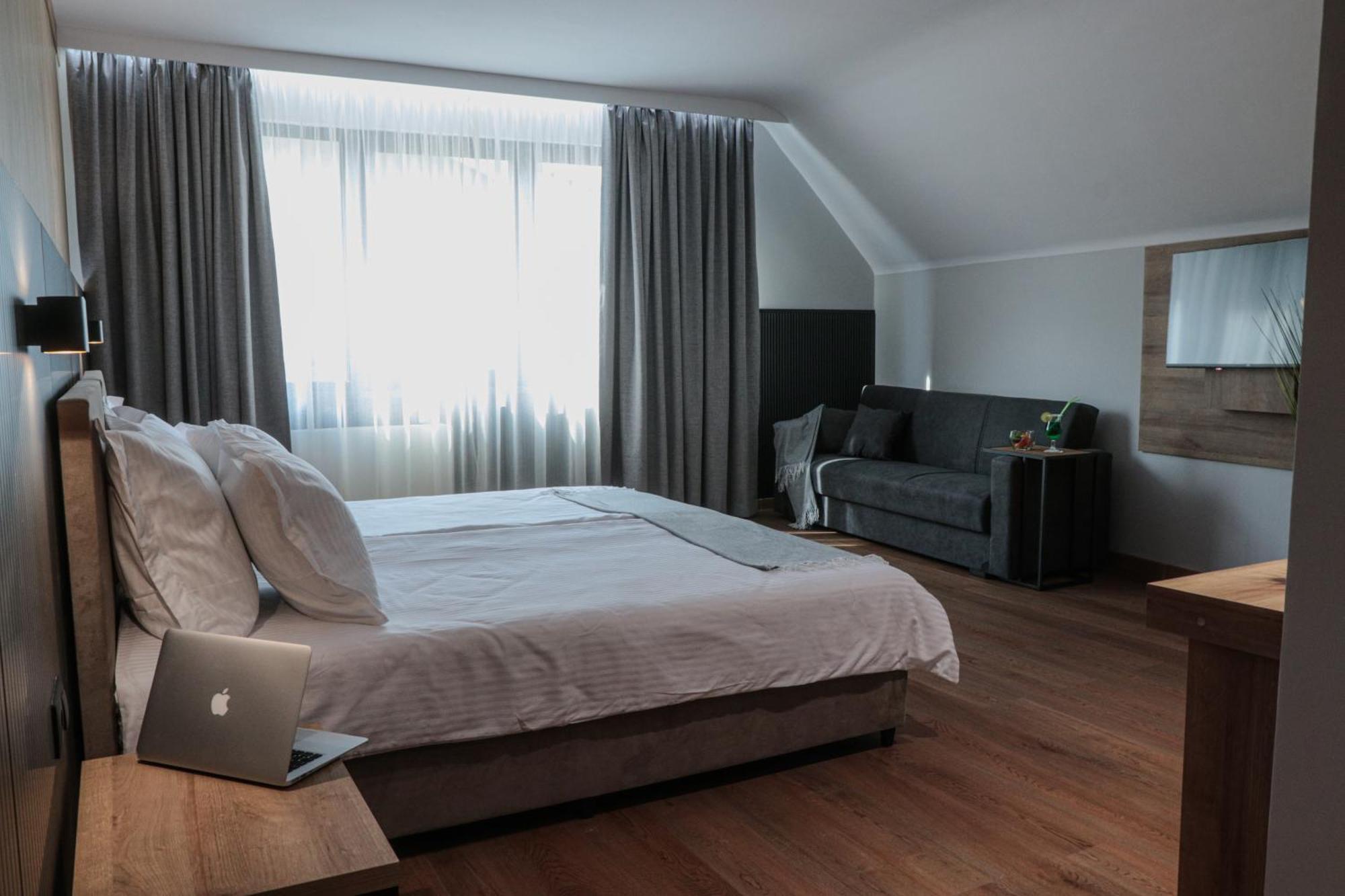 Hotel Western Lozenetz 4*